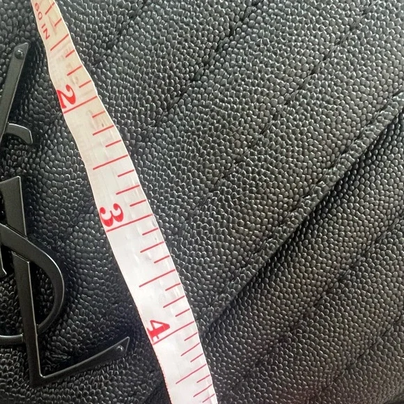 Black Quilted clutch Chain Bag - Picture 6 of 16